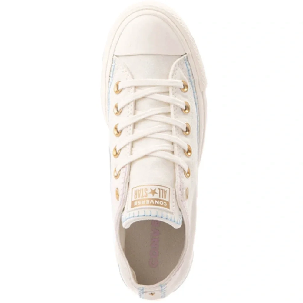 Chuck Taylor All Star Lift Stitch Sitch Low Egret/Sky Women’s size 8 NEW!!!
